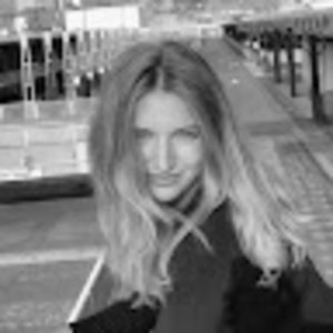 Meet your Posher, Gabriela